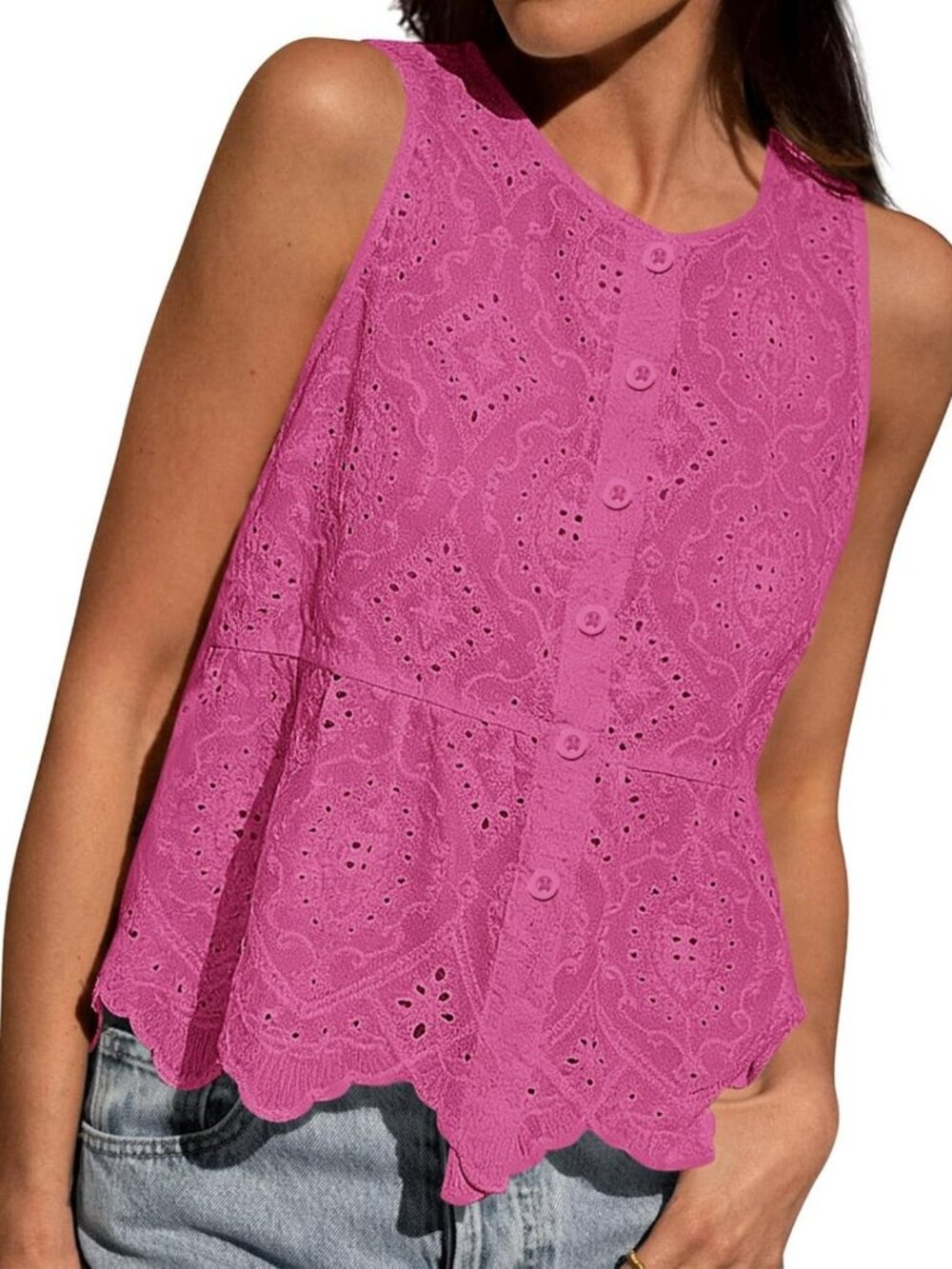 Embroidered Eyelet Women's Tank Top - Stylish Summer Blouse for Casual Wear